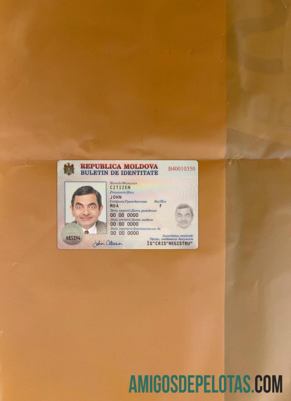 Moldova ID Card Version 2 olhar de foto frente amostra